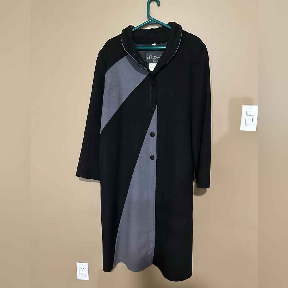 Vintage boutique Westfield pure virgin wool long coat size 18